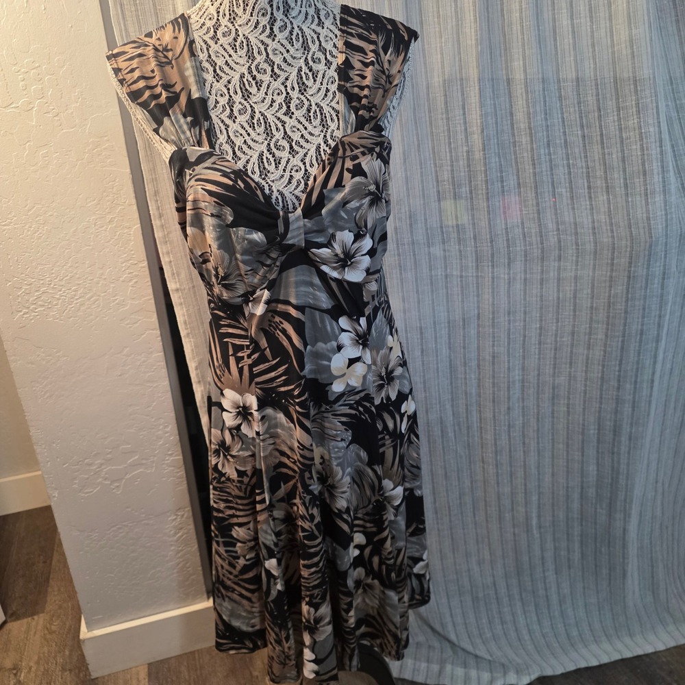 Pretty Woman Vintage Made USA Hawaiian Midi Dress Womens Large Tropical Floral